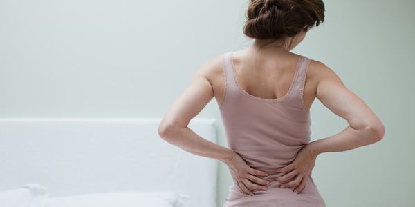 Ngay cả chứng đau lưng khó trị cũng không thành vấn đề với những miếng xơ mướp nhỏ bé.